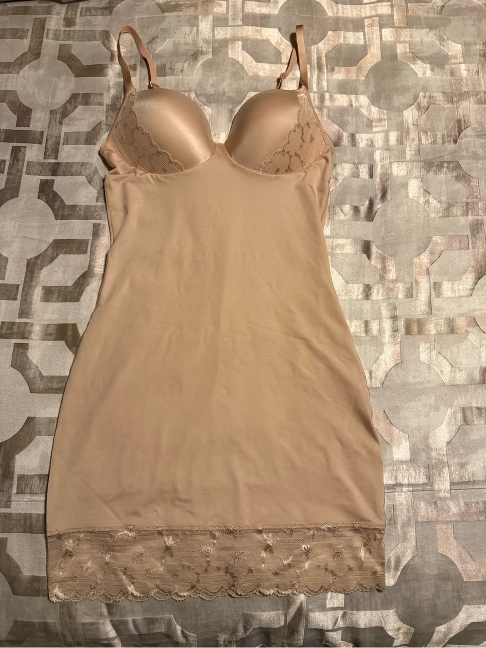 SPANX Asset Red Hot Label Nude Slip SZ L